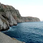 Bella Vista 3* Okhthonia