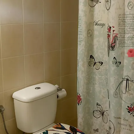 Bella Vista Aparthotel Okhthonia