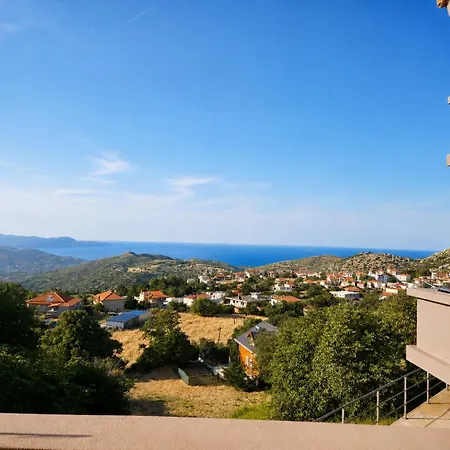 Bella Vista Apartmanhotel Okhthonia